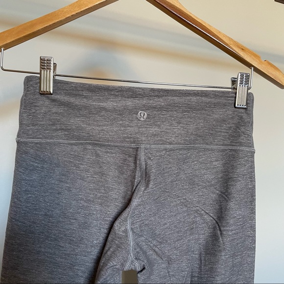 Lululemon Wonder Under Tight (Rulu Fabric) - Picture 2 of 3